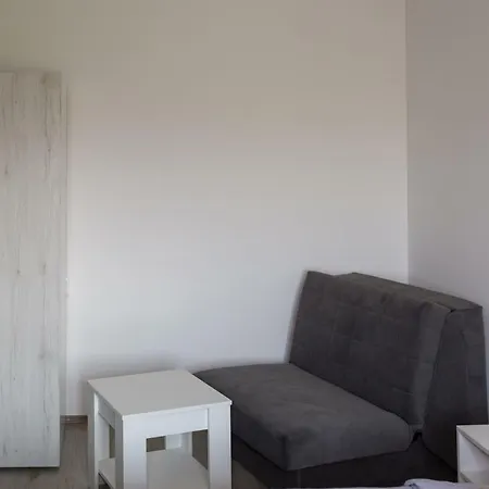 La Casa Hostel