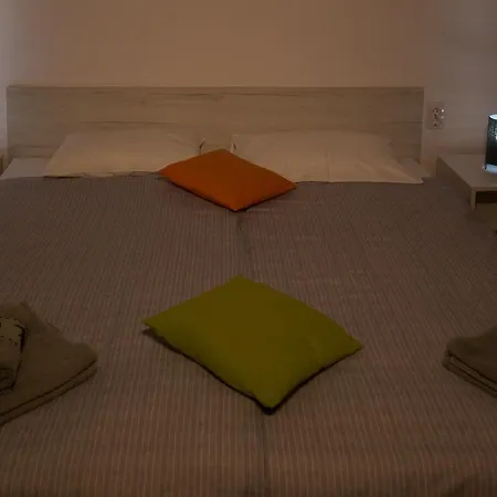 Hostel La Casa Nis